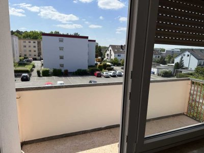 Moderne, sonnige 3-Zimmer-Wohnung mit Balkon & Stellplatz – frisch renoviert in Worzeldorf!
