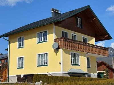 Wohnhaus mit zwei separaten Wohneinheiten – ideal für Familie &amp; Vermietung
