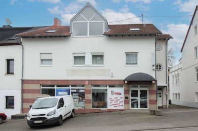 Schön geschnittene und gepflegte 3-Zi.-Wohnung mit Stellplatz in Saarbrücken-Klarenthal