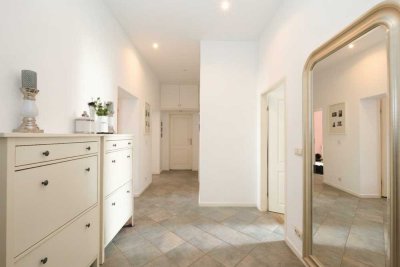 Stilvolle Eigentumswohnung mit großzügigem Grundriss und eigenem Stellpatz
