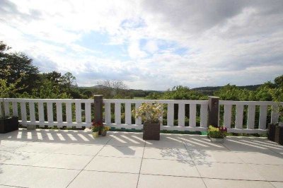 Modernisierte Eigentumswohnung große Dachterrasse Fernblick zum Siebengebirge EBK + PKW-Stellplatz