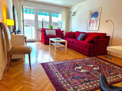Nordend: Schöne helle Wohnung mit 2 Schlafzimmern und Südbalkon