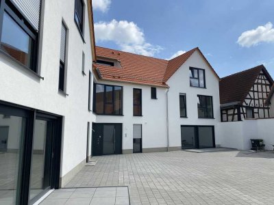 Moderne Neubau 4 Zimmer Maisonette Wohnung