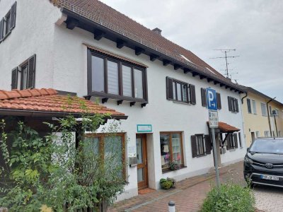 Exklusive 3-Zimmer-Erdgeschosswohnung mit Balkon und EBK in Schweitenkirchen