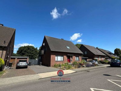 KEMPEN  - BESTE LAGE - ZWEI ZIMMER ERDGESCHOSSWOHNUNG - EINBAUKÜCHE - GROSSER GARTEN - STELLPLATZ