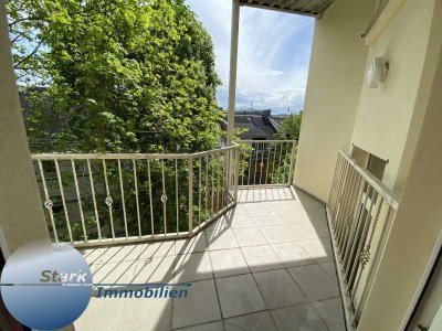 STARK! Neu renovierte 4 Raum Wohnung mit Balkon!