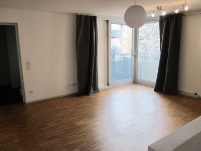 Schöne 2-Zimmer-Maisonette in Mainz mit TG-Stellplatz & Dachterrasse – provisionsfrei