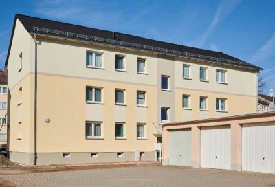 2-Zimmerwohnung mit Wohnküche, Dusche und Balkon