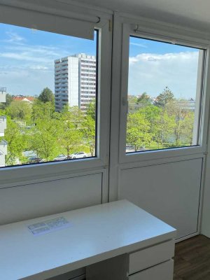 Helle, gepflegte 1-Zimmer Etagenwohnung in Unterschleißheim ca.30 qm. Provisionsfrei