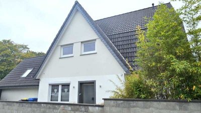 0 % Käuferprovision! Reihenendhaus mit Einliegerwohnung in zentrumsnaher Sackgassenlage!