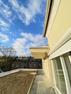 City Apartment mit Aufzug, Terrasse und Stellplatz-Taunusstrasse