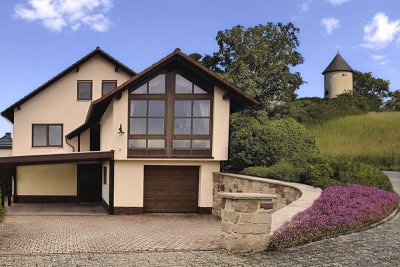 Großzügiges, gepflegtes EFH in idyllischer Waldrandlage · provisionsfrei