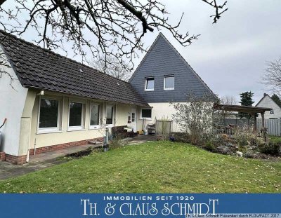 Gemütliches Wohnhaus mit zusätzlicher Einliegerwohnung & gr. Garten in Zentrumslage von Rastede