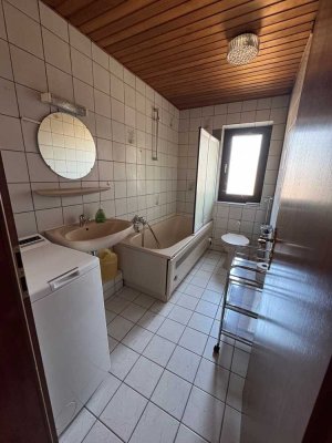 Schöne 2-Zimmer-Dachgeschosswohnung in Ludwigshafen am Rhein