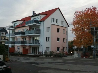 +++ Exklusive Lage +++ 2 Zimmer Wohnung mit Terrasse und Gartenanteil +++