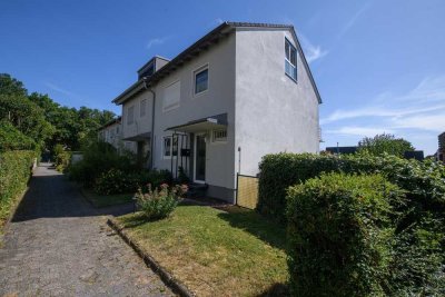 Schönes, helles Reihenendhaus Top Lage Wiesbaden-Sonnenberg