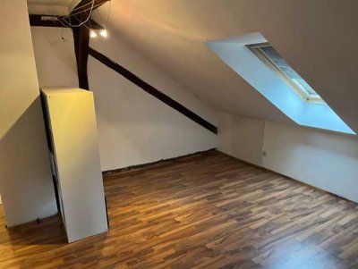 Helle 2-Zimmer Dachgeschosswohnung in Braunschweig-Östliches Ringgebiet
