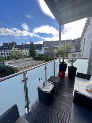 Traumhafte 2 Zi-Wohnung mit Balkon im 1. OG in Innenstadtlage von Hilden!