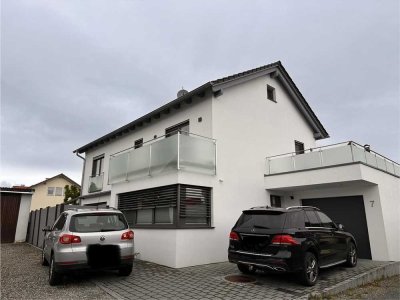 Einfamilienhaus in ruhiger Wohnlage von Wolpertswende mit schönem Gartengrundstück und Einzelgarage