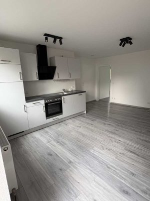 Sanierte 2-Zimmer-Singlewohnung mit Terrasse und EBK in Kappelrodeck