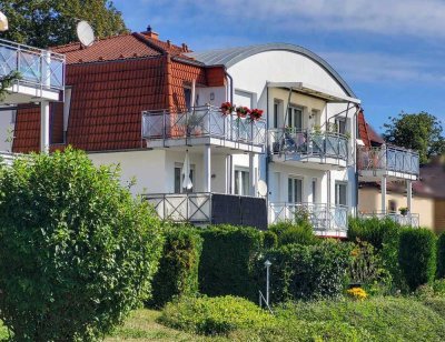 Attraktive Kapitalanlage: Erdgeschosswohnung mit Terrasse und Wannenbad