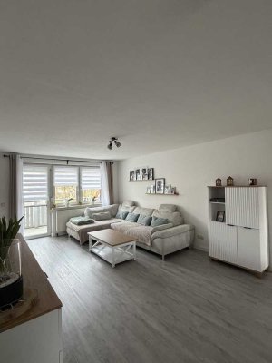 Schöne Dachgeschosswohnung in beliebter Wohngegend
