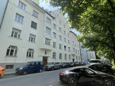 Verkauf eines denkmalgeschützten Mehrfamilienhauses in der Maxvorstadt- Preis auf Anfrage