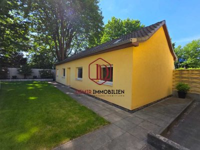 PROVISIONSFREI// 2-Zimmer-Gartenhauswohnung mit Garage