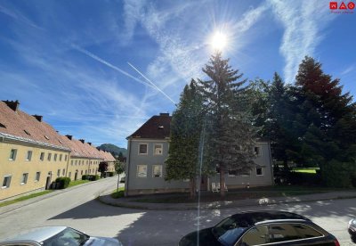 Leistbares Wohnen in Traisen! Helle 2-Zimmerwohnung in Ruhelage mitten in der beliebten WAG-Siedlung!