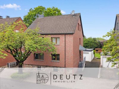 Zweifamilienhaus auf großem Gartengrundstück in Eilendorf!