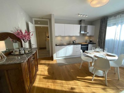 Möbliert: Neubau-Luxus-Wohnung in Starnberg - hell, ruhig mit Garten..