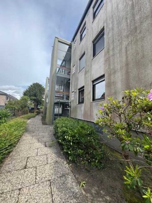 Charmante 2,5-Zimmer-Wohnung mit Blick ins Grüne, EBK und 2 TG-Plätzen