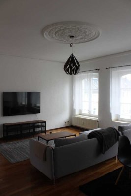 Charmante Maisonette mit Balkon & 2 Bädern – Denkmalgeschützter Altbau im Zentrum Krefelds