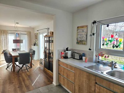 Moderne Doppelhaushälfte im schönen Toscana Stil in Peiting (4 Zimmer) Bj. Ende 2022  - KfW40plus