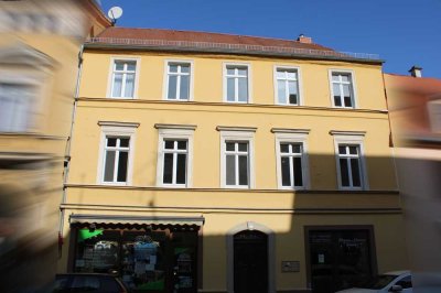 Wohn- und Geschäftshaus mit befestigten Innenhof & Hinterhaus im Zentrum von Torgau