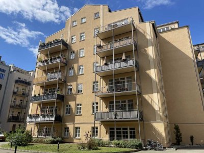 "4-Raum Wohnung mit Balkon und TG-Stellplatz im Ringmessehaus"