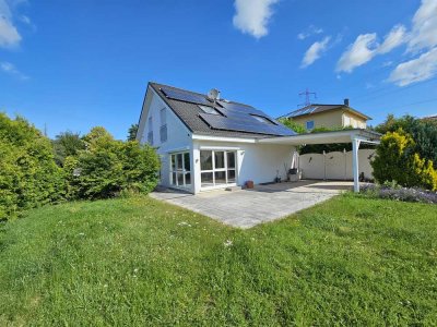 Vielseitiges, modernes Einfamilienhaus mit großem Garten, Pool & PV-Anlage – in ruhiger Lage