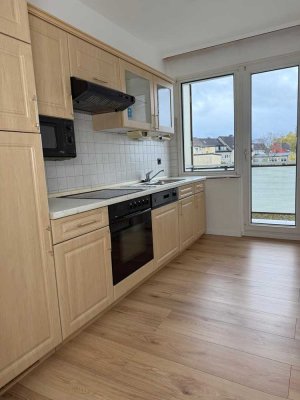 Renovierte 2,5-Zimmer-Wohnung mit Balkon in Alstaden-West