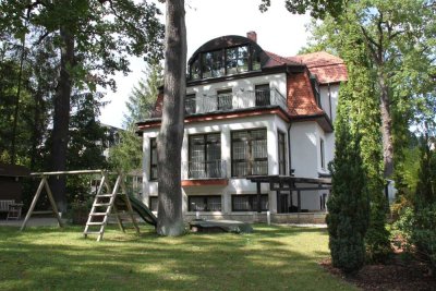 Exklusive Villa an der Dresdner Heide – Raum für Wohnen, Arbeiten und Leben auf höchstem Niveau