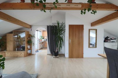 Modernisiertes Mehrfamilienhaus mit großem Garten