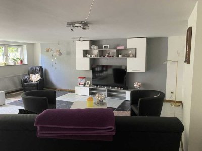 Einlieger Souterrain Wohnung,  2 Zi., ca. 84m², teilmöbliert, beste Lage Kleve Materborn