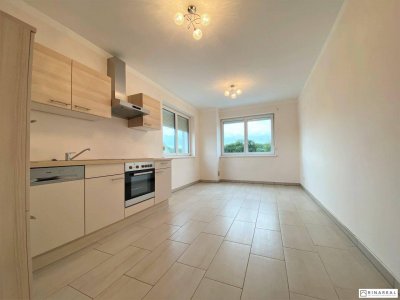 Schöne Balkonwohnung | Wohnküche + 2 separate Zimmer | Eggendorf - Sportplatzgasse // ab 1. September 2026