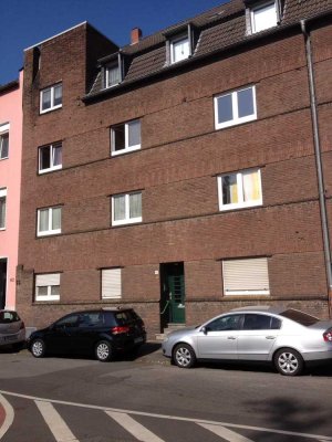 Schöne helle frisch sanierte 2.-Zimmer Wohnung KDB