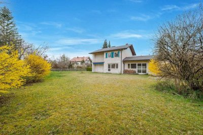 Charmantes Einfamilienhaus mit viel Potential im Grünen