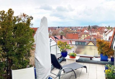 moderne 4-Zi.-DG-Wohnung mit 2 Stellplätzen und Dachterrasse in zentraler ruhiger Lage von Feuerbach