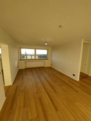 Schöne 3 Zimmer Wohnung mit Balkon - Saniert!