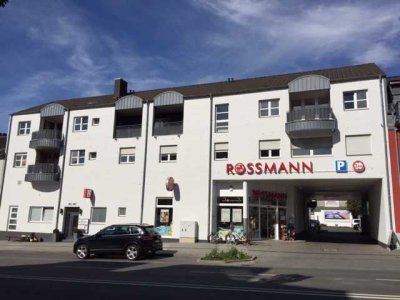 Helle  2 Zi.Wohnung mit neuer Einbauküche
