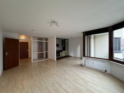 Gepflegtes 1-Zimmer-Apartment mit Balkon, Aufzug und TG-Stellplatz in Mannheim-Innenstadt
