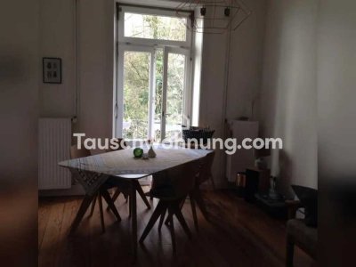 Tauschwohnung: Suchen mind. 4 Zimmer, gerne auch größer, bieten Altbautraum