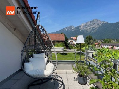 2- Zimmer-Dachgeschosswohnung mit traumhafter großer Terrasse  und Weitblick - Einziehen und Wohlfüh